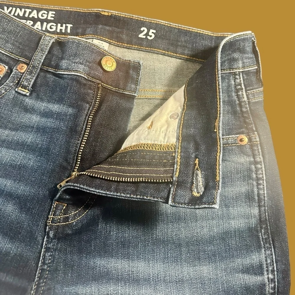 J. Crew ‘9” Vintage Slim Straight Leg Jeans’ in Dark Wash Size 25 Style #BA616